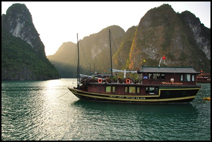 Cruise on Halong Bay, Vietnam